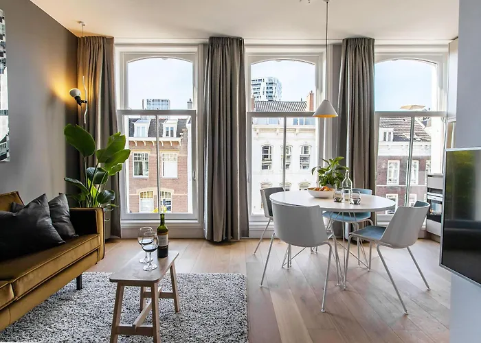 Apartment Ohotellme 3*